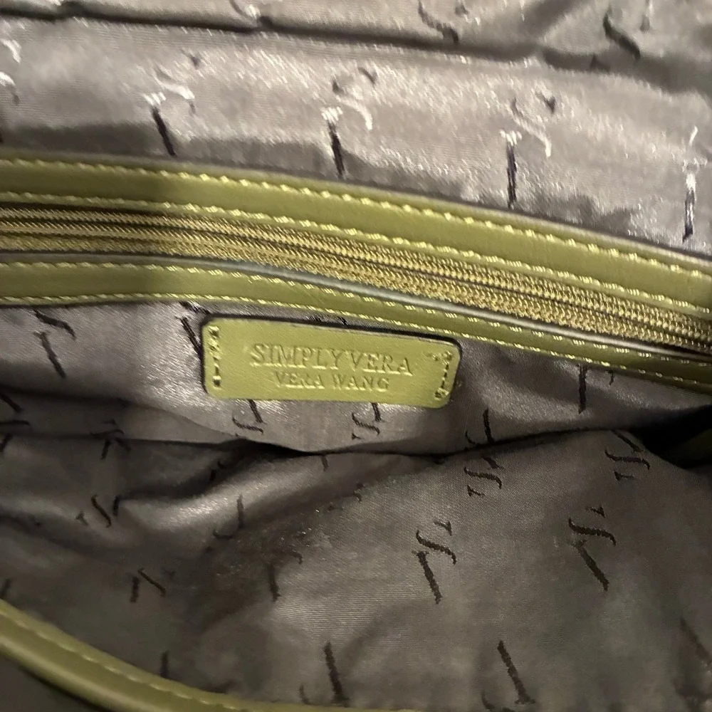 Simply Vera Vera Wang Olive Green Chevron Quilted Crossbody Bag Gunmetal Pattern